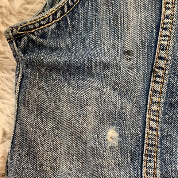 American Eagle Distressed Jean Vest - Picture 6 of 12